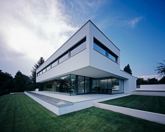 moderne-häuser-minimalistische-weiße-architektur