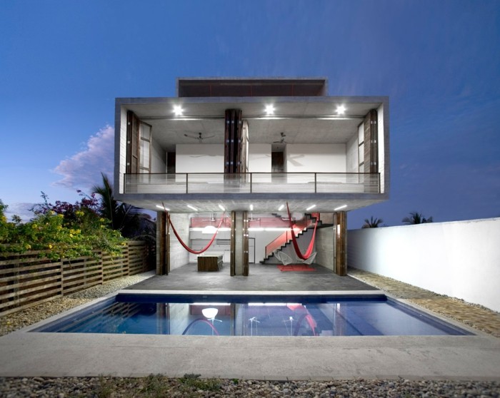 moderne-häuser-sehr-schöne-architektur-attraktives-design-pool