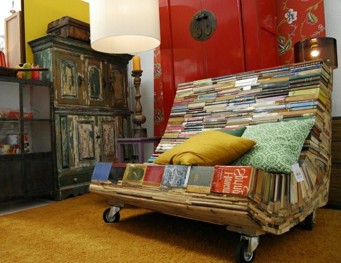 recycling-möbel-wunderschönes-sofa-aus-paletten