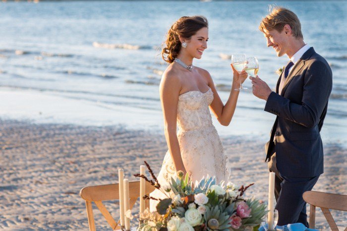 romantische-Hochzeitsfotografie-schöne-Hochzeit-am-Strand