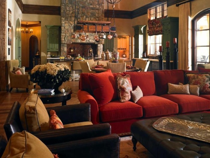 räumliche-Wohnung-aristokratische-Einrichtung-Ledermöbel-rote-Couch