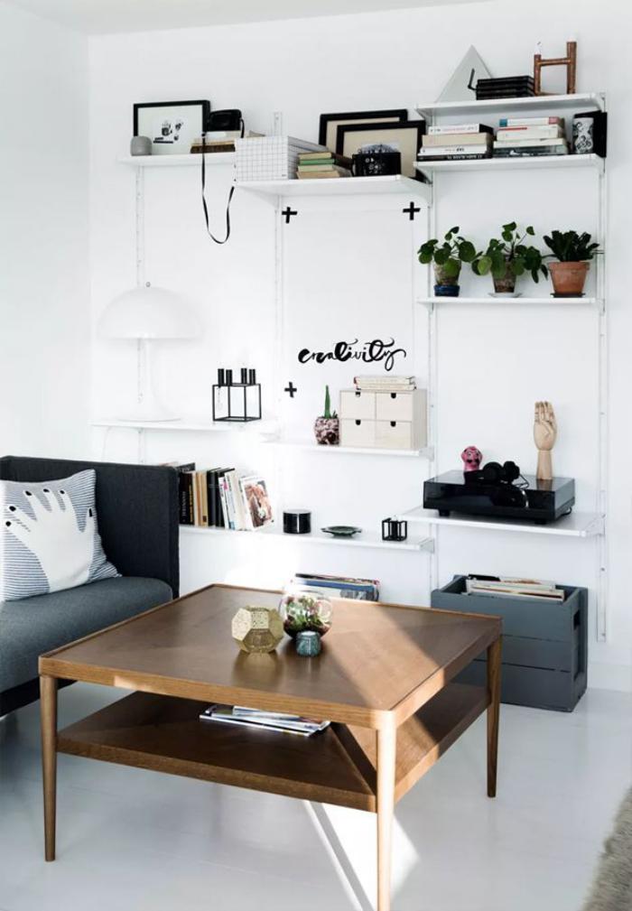 schwarz-weißes-Interieur-schlichtes-Modell-Wohnzimmertisch-Kaffeetisch