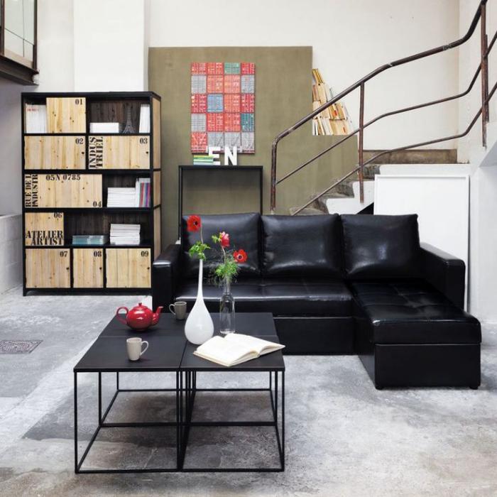 schwarze-Möbel-Ledersofa-Wohnzimmertisch-mit-quadratischer-Form