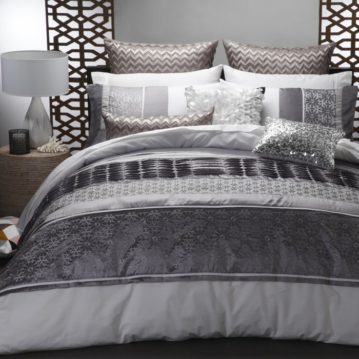 wandfarbe-grau-luxuriöses-modell-schlafzimmer-mit-einem-attraktiven-design
