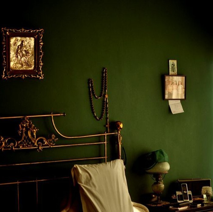 wandfarbe-grün-unikales-schönes-modell-schlafzimmer