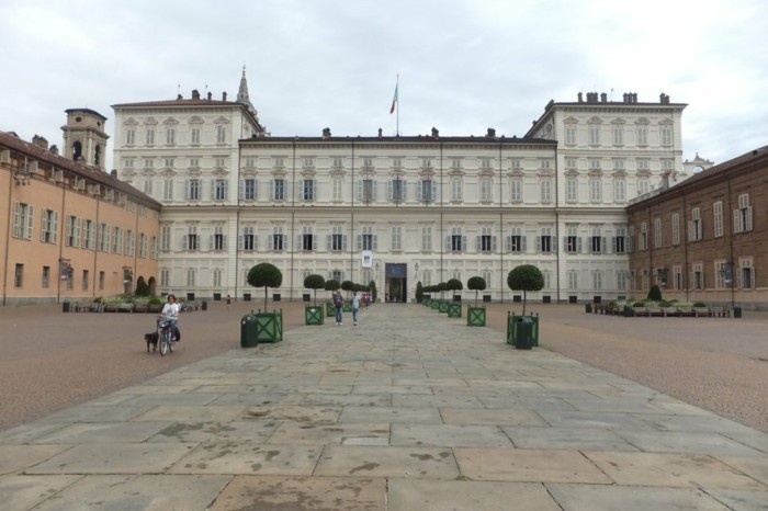 Königlicher-Palast-Turin-Italien-barock-kunst-und-architektur
