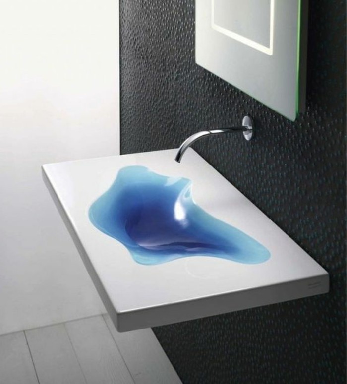 Moderne -waschbecken-blau-weiß