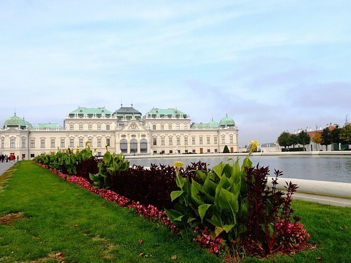 Schloss-Belvedere-Wien-Österreich-mode-bei-der-architektur-und-kunst