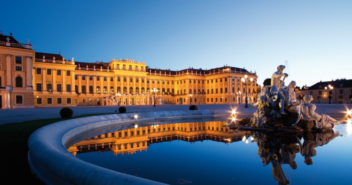 Schloss-Schönbrunn-Wien-Österreich-barock-architektur