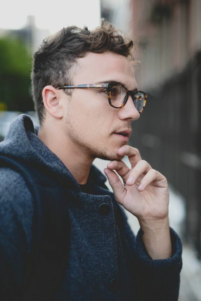 effektvolle-Hipster-Brillen-für-Männer