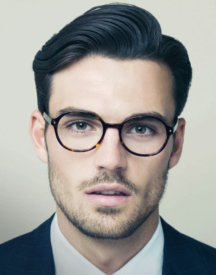 kleines-Modell-Nerdbrillen-ohne-Stärke-für-Männer