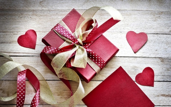 kostenlose-bilder-valentinstag-wallpaper-mit-schönen-geschenken