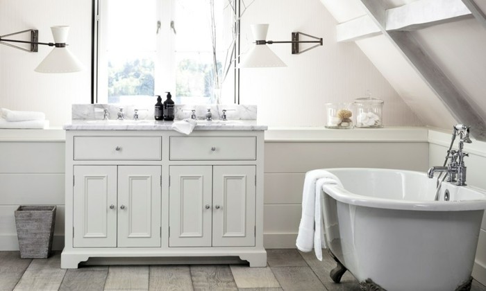 schrank-in-weißer-farbe-elegantes-design-badezimmer