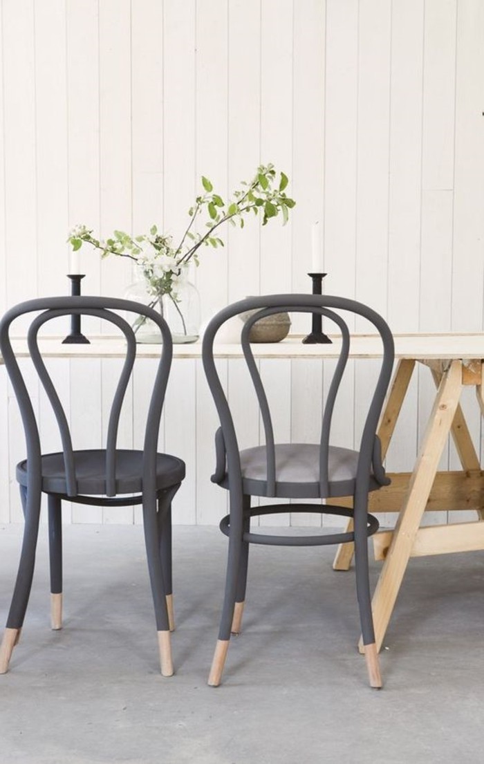 schöne-vintage-Stühle-mit-retro-Design