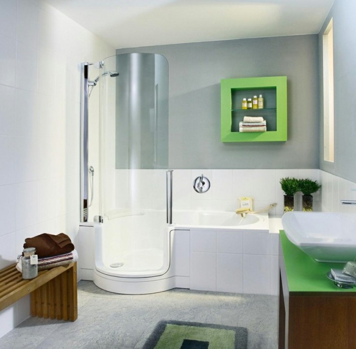 wunderschöne-duschkabine-elegantes-kleines-badezimmer