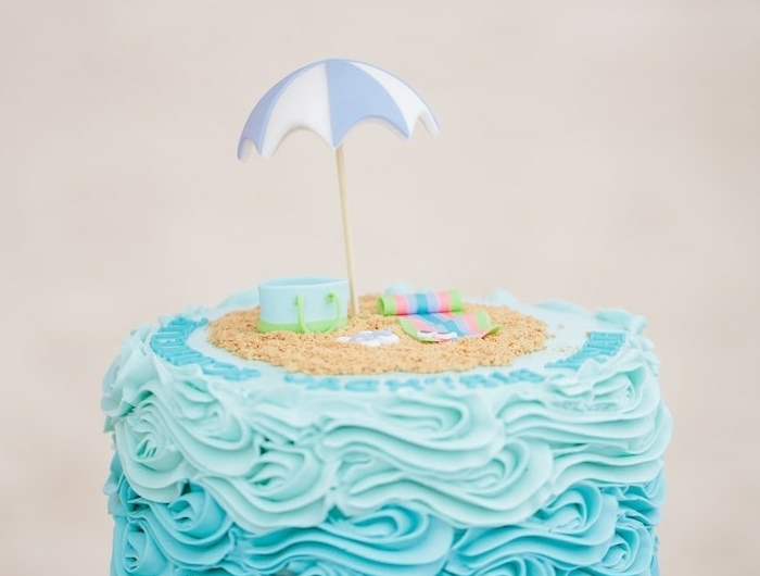 blaue torte zum geburtstag meer und strand thema geburtstagskuchen rezept leckere kreative ideen party