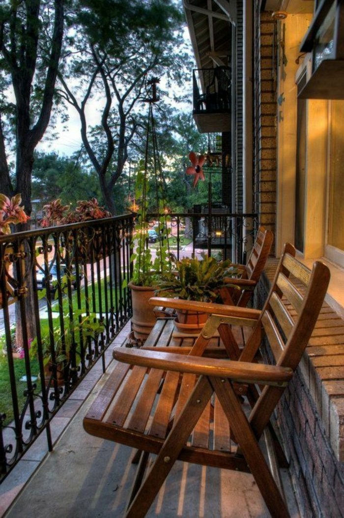klein-balkon-gestalten-relax-sessel