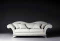 Zweisitzer Sofa - ein liebevolles Möbelstück