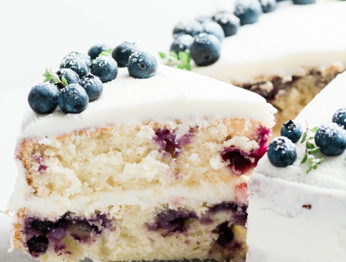 köstliche ideen blaubeerkuchen geburtstag geburtstagkuchen rezept mit blaubeeren vanille glasur leckere torte