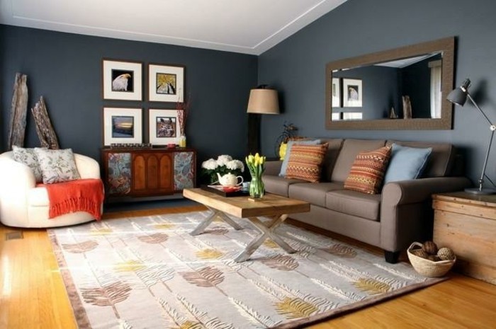 wunderschönes-modell-wohnzimmer-wandfarbe-petrol-eleganter-teppich