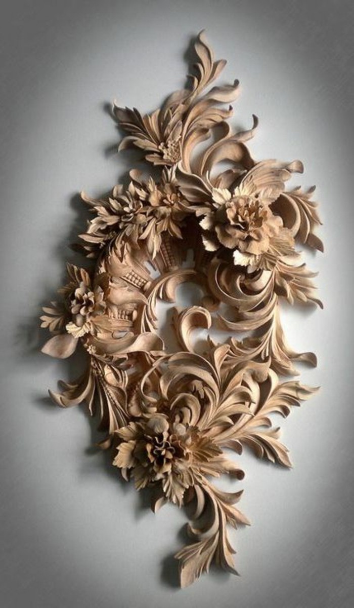 Holzschnitzerei-eine-wunderbare-Komposition-aus-Blättern