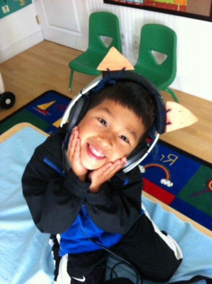 Kopfhörer-Kinder-mit-kleinen-Ohren