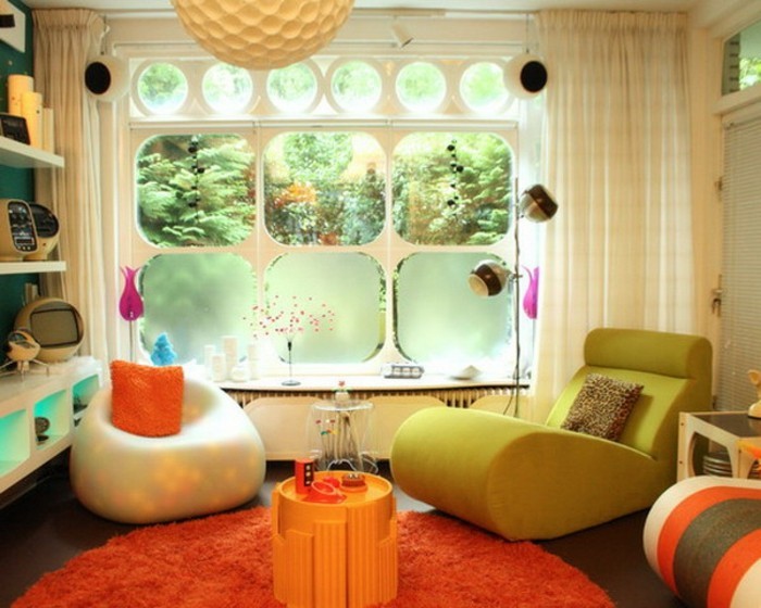 coole-idee-für-vintage-dekoration-orange-teppich-lustige-möbelstücke
