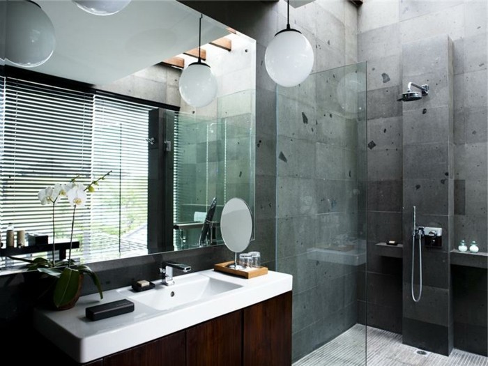 kleines-interieur-badezimmer-super-design-badezimmer-mit-einem-großen-spiegel