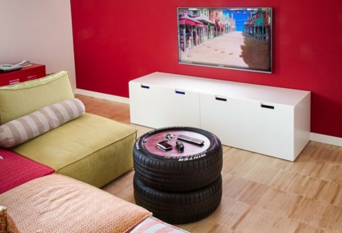 DIY-Möbel-aus-Autoreife-couchtisch-wohnzimmer