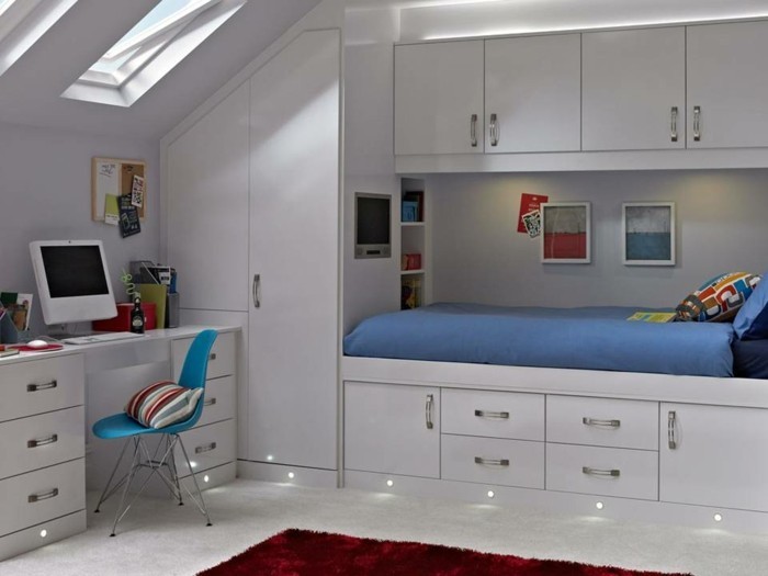 Einbauschrank-für-Dachschräge-freien Raum-optimal-ausnutzen-Einrichtungsideen-Kinderzimmer2