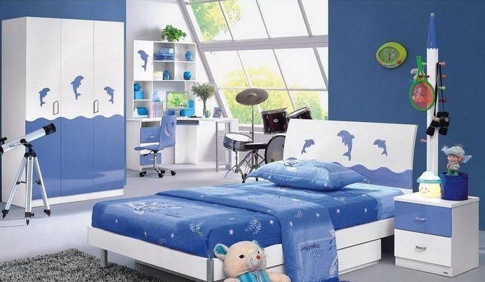 Kinderzimmer-gestalten-Jungenzimmer-mit-blau-als-Hauptelement