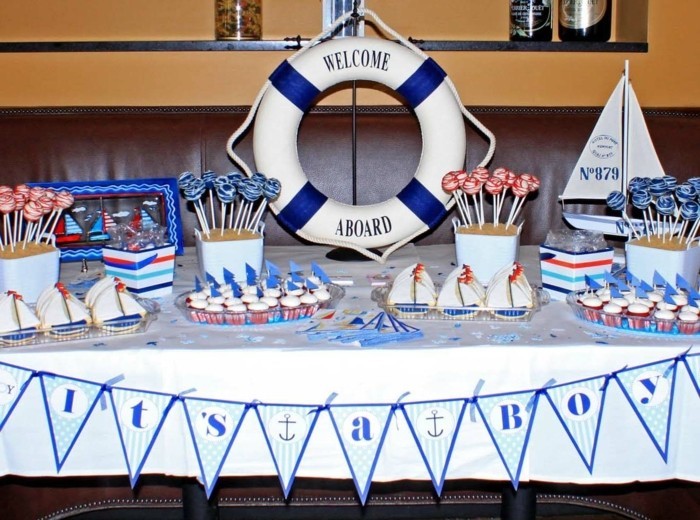 Maritime-Tischdekoration-für-Baby-Party