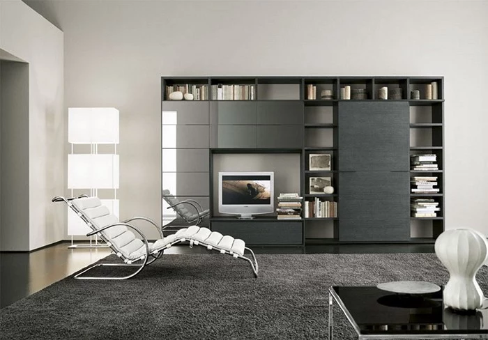 Wohnzimmer-gestalten-klassisches-Interieur-in-schwarz-und-weiss