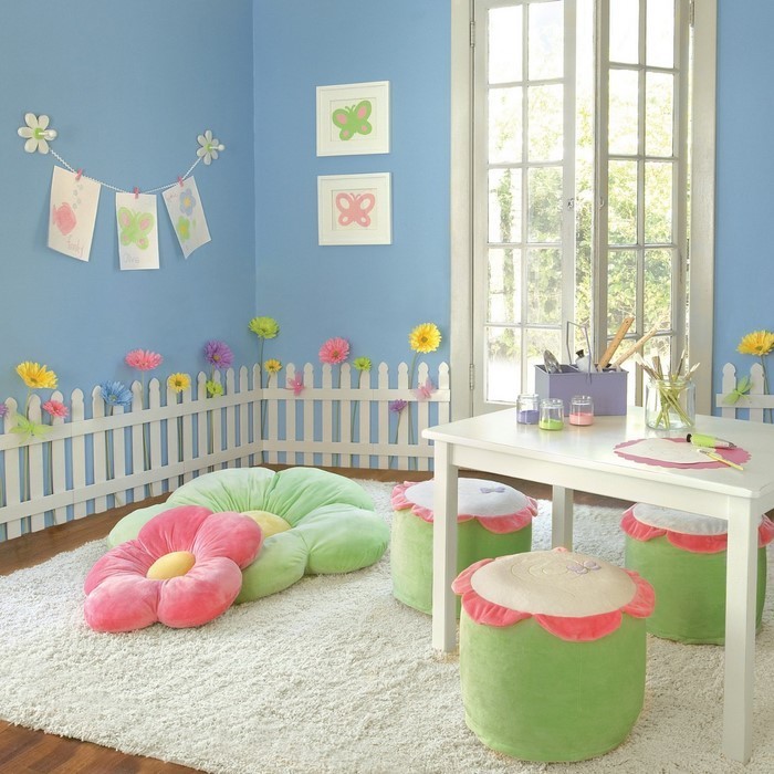Kinderzimmer-gestalten-das-Dekor-in-blau