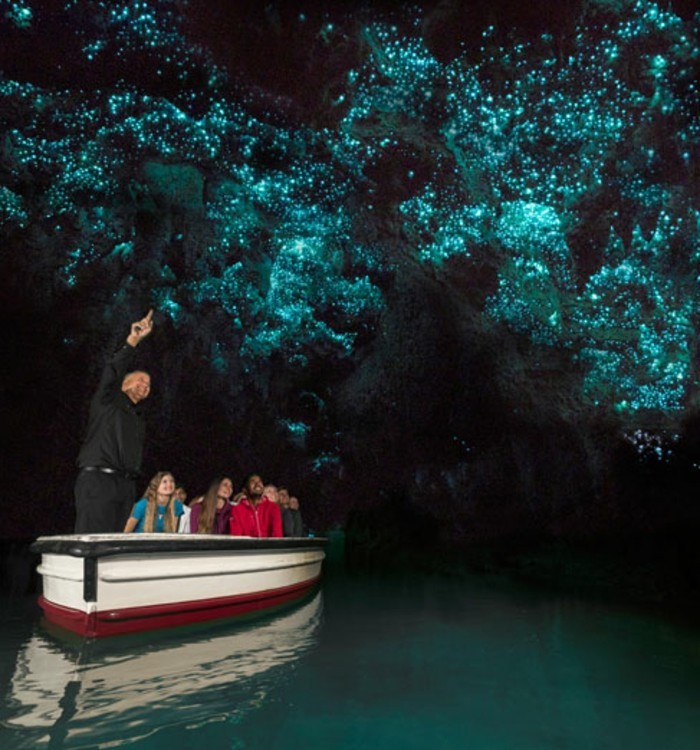 blaue-wunder-die-so-genannte-ruakuri-höhle