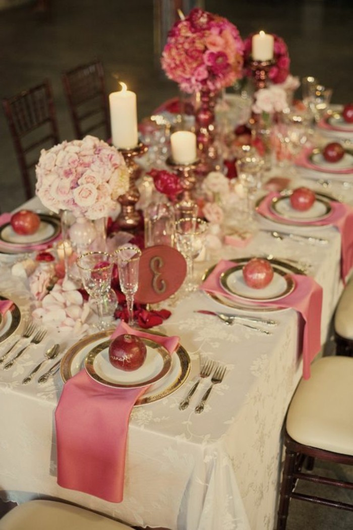 ausgefallene-Tischdeko-Hochzeit-mit-Granatäpfel