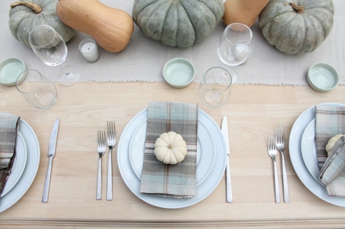 Festlicher-Tisch-für-den-Herbst