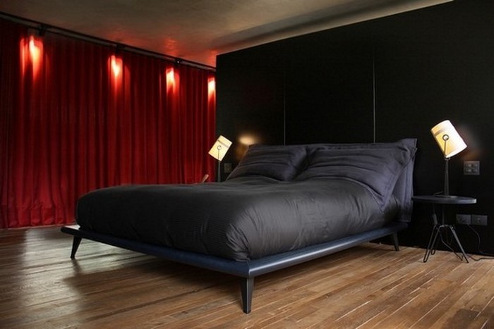 Rotes-Schlafzimmer-Design-Eine-verblüffende-Ausstattung