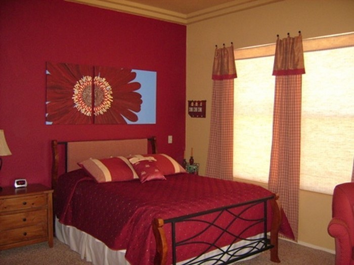 Rotes-Schlafzimmer-Design-Eine-wunderschöne-Dekoration