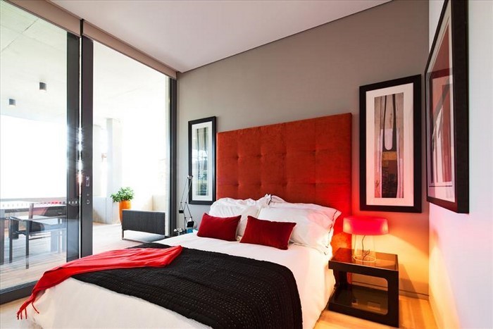 Rotes-Schlafzimmer-Design-Eine-wunderschöne-Entscheidung