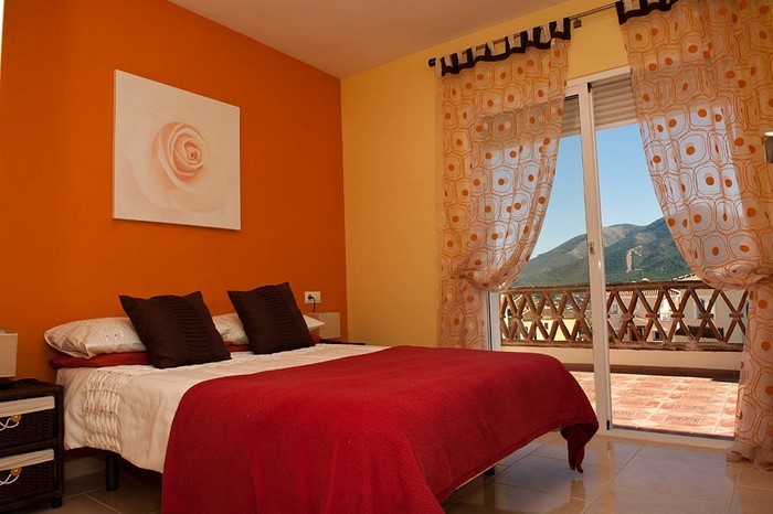 Schlafzimmer-orange-Eine-verblüffende-Ausstrahlung
