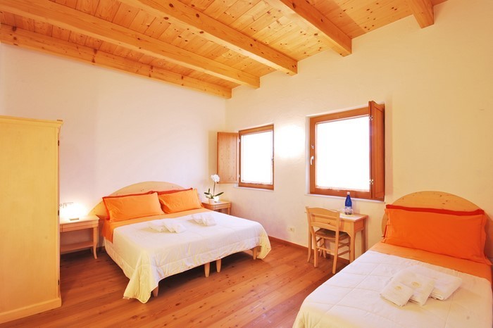 Schlafzimmer-orange-Eine-wunderschöne-Ausstrahlung