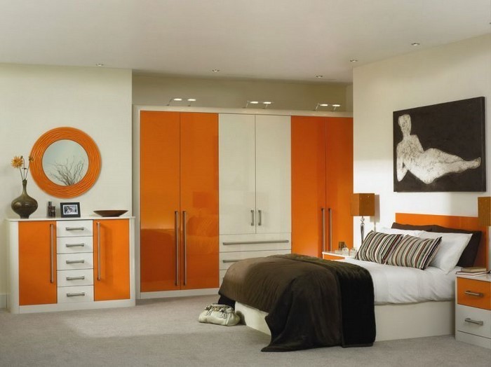 Schlafzimmer-orange-Eine-wunderschöne-Dekoration