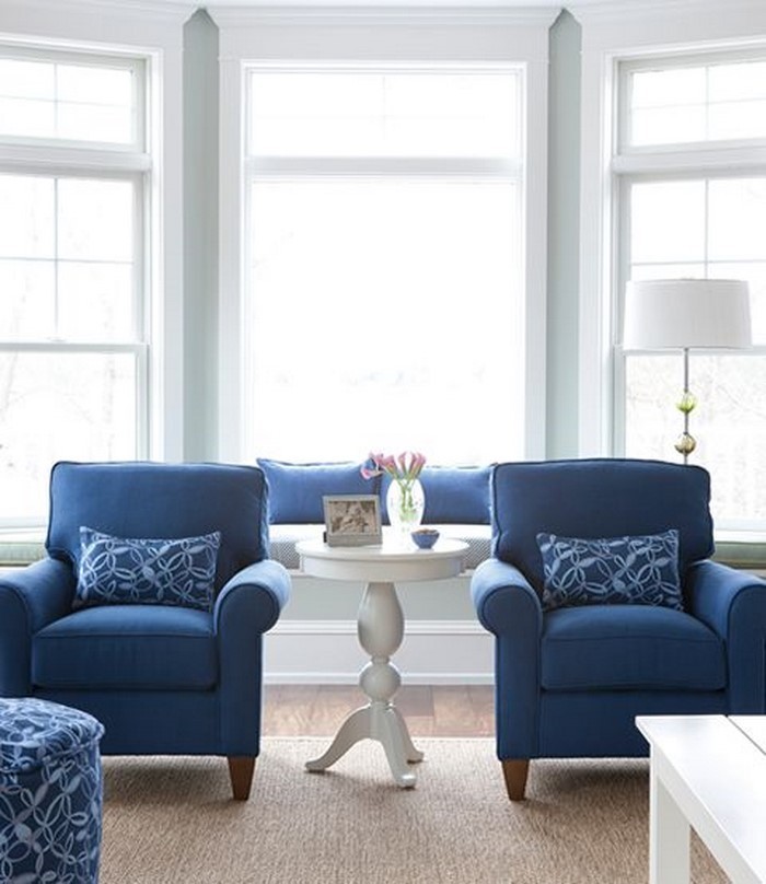 Wohnzimmer-farblich-gestalten-blau-Eine-kreative-Deko