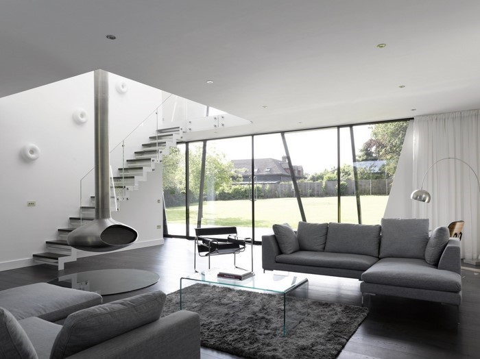 Wohnzimmer-grau-Eine-verblüffende-Dekoration