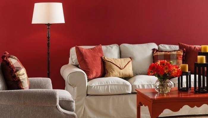 Wohnzimmer-rot-Eine-außergewöhnliche-Deko