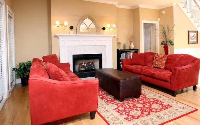 Wohnzimmer-rot-Eine-verblüffende-Gestaltung
