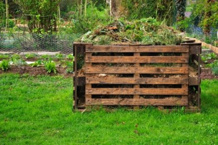 komposter-selber-bauen-noch-eine-ausgefallene-idee-für-einen-komposter