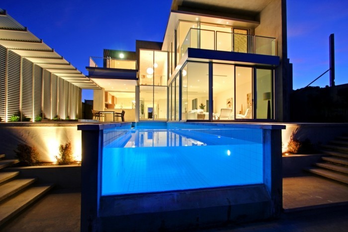luxus-pool-noch-ein-luxus-ferienhaus-mit-pool