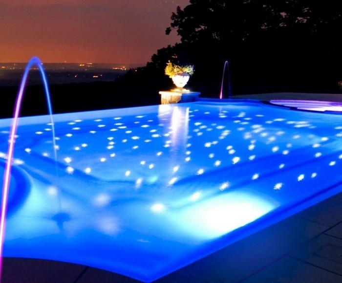 pool-beleuchtung-hier-ist-eine-ganz-schöne-pool-beleuchtung